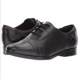 Clarks Tilmont Ivy Oxford
